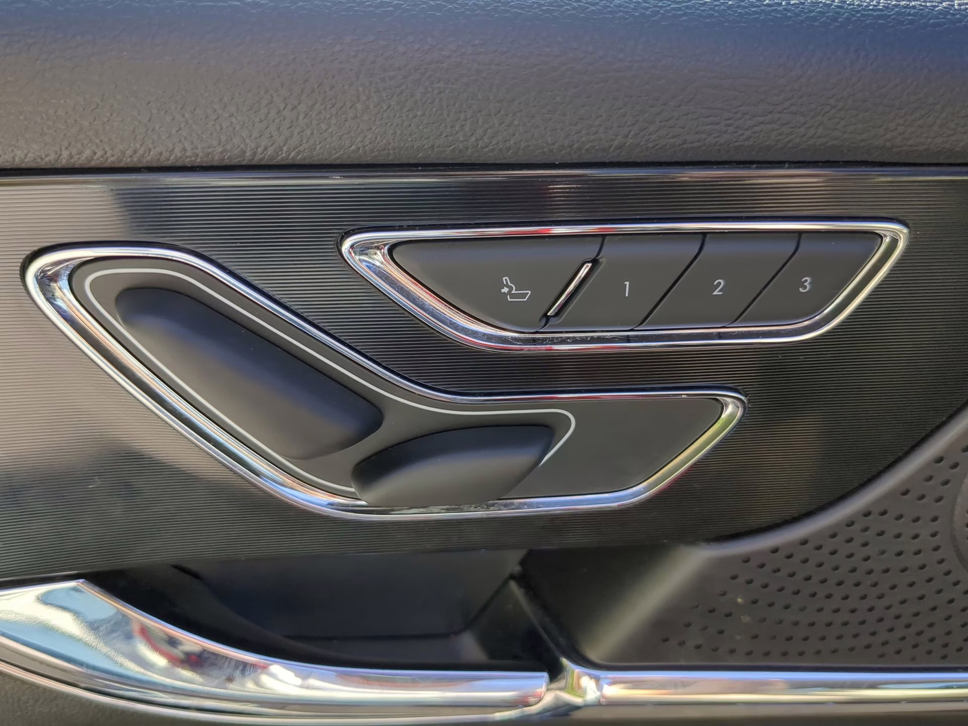 2025 Red Carpet Metallic Tc Lincoln Corsair Premiere FWD SUV