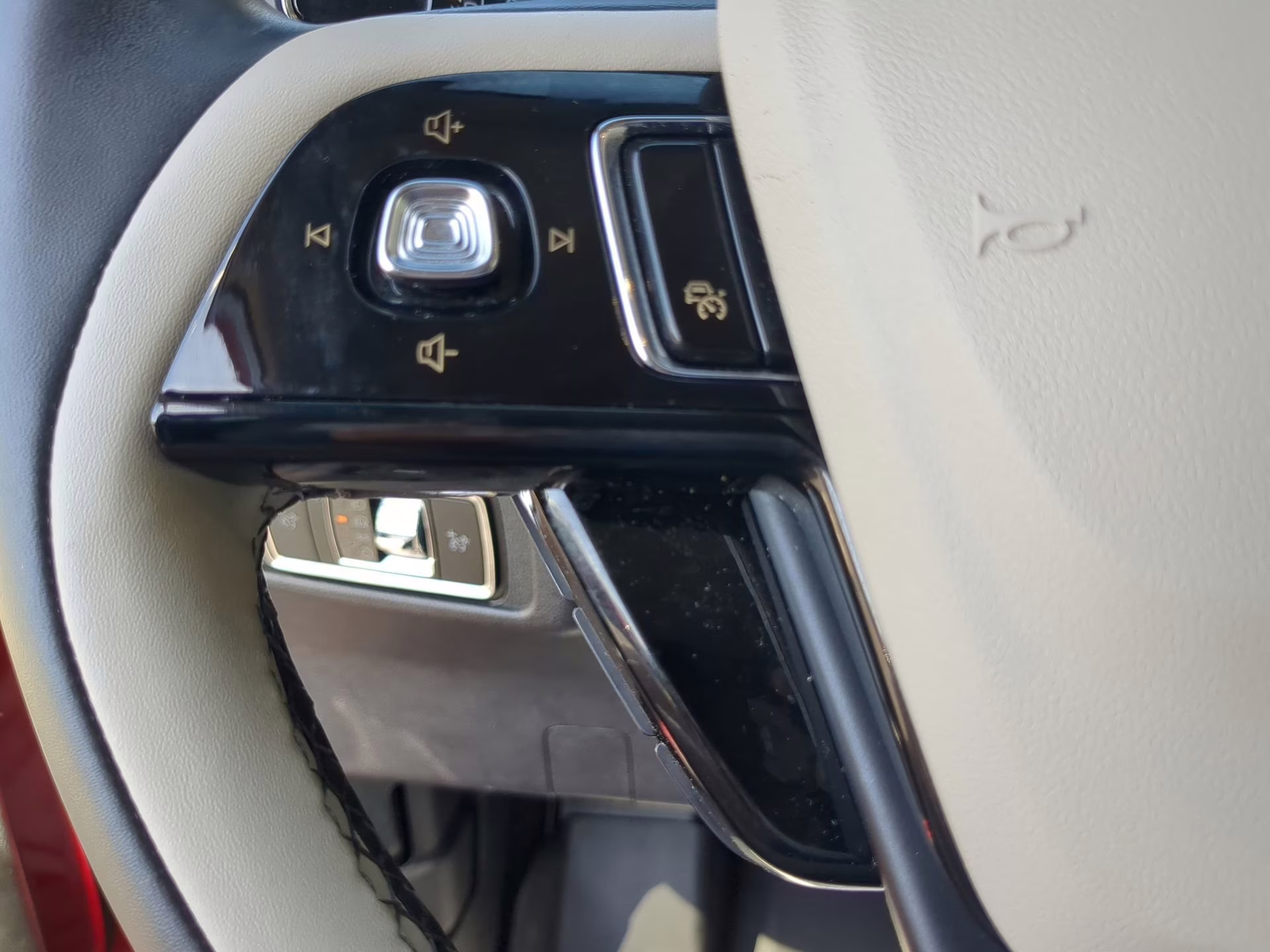 2025 Red Carpet Metallic Tc Lincoln Corsair Premiere FWD SUV