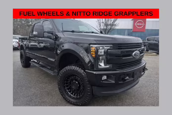 2019 Black Metallic Ford Super Duty F-250 SRW Lariat 4X4 Truck