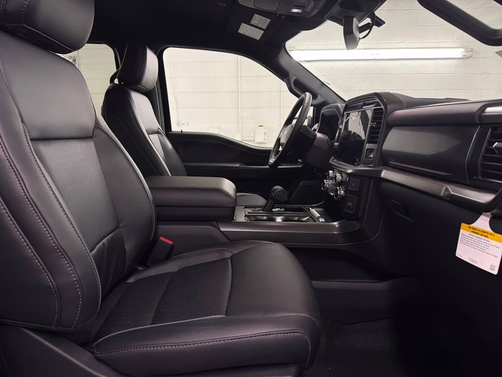 2026 AGATE BLACK Ford F-150 Lariat RWD Truck