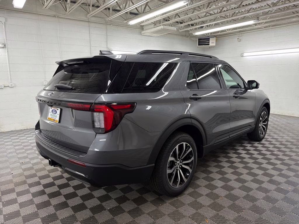 2026 CARBONIZED GRAY Ford Explorer ST-Line RWD SUV