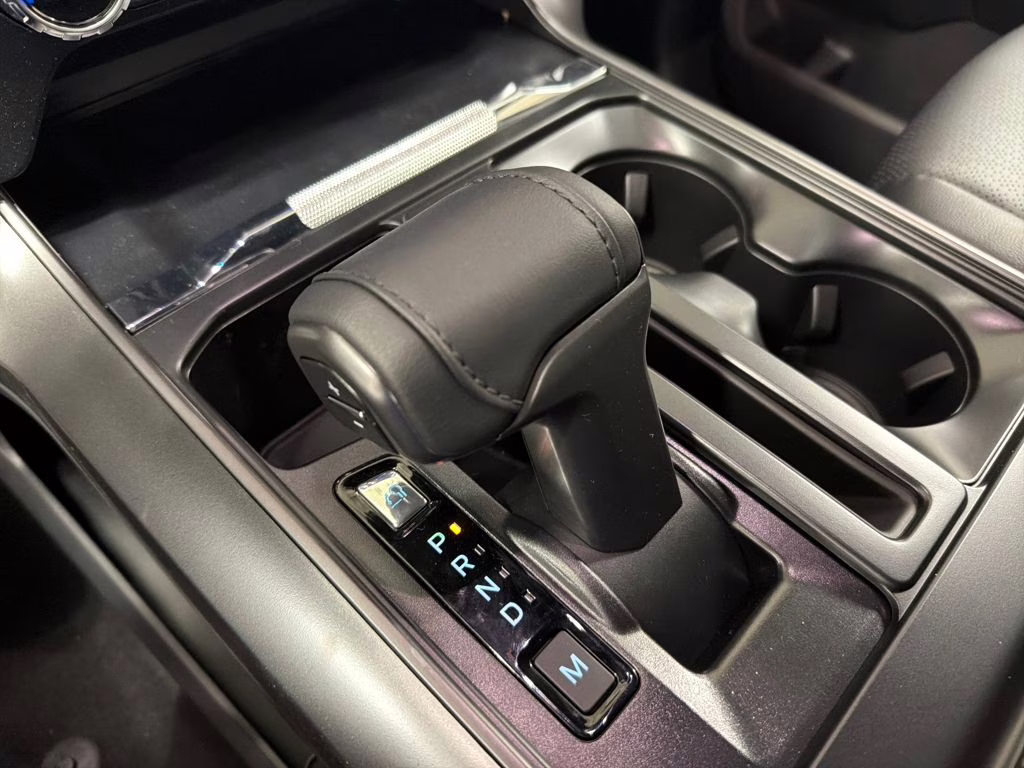 2026 AGATE BLACK Ford F-150 Lariat RWD Truck