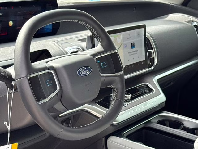 2026 Black Metallic Ford Expedition Max Platinum 4X4 SUV