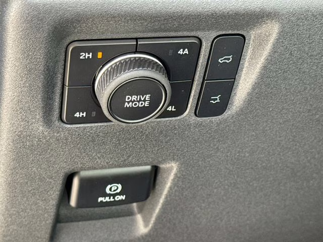 2026 Black Metallic Ford Expedition Max Platinum 4X4 SUV