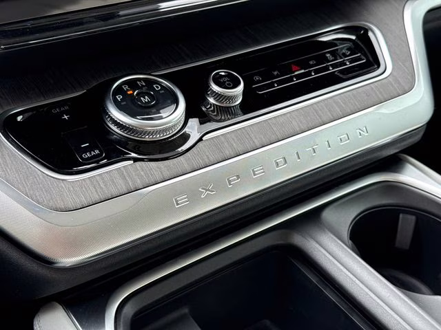 2026 Black Metallic Ford Expedition Max Platinum 4X4 SUV