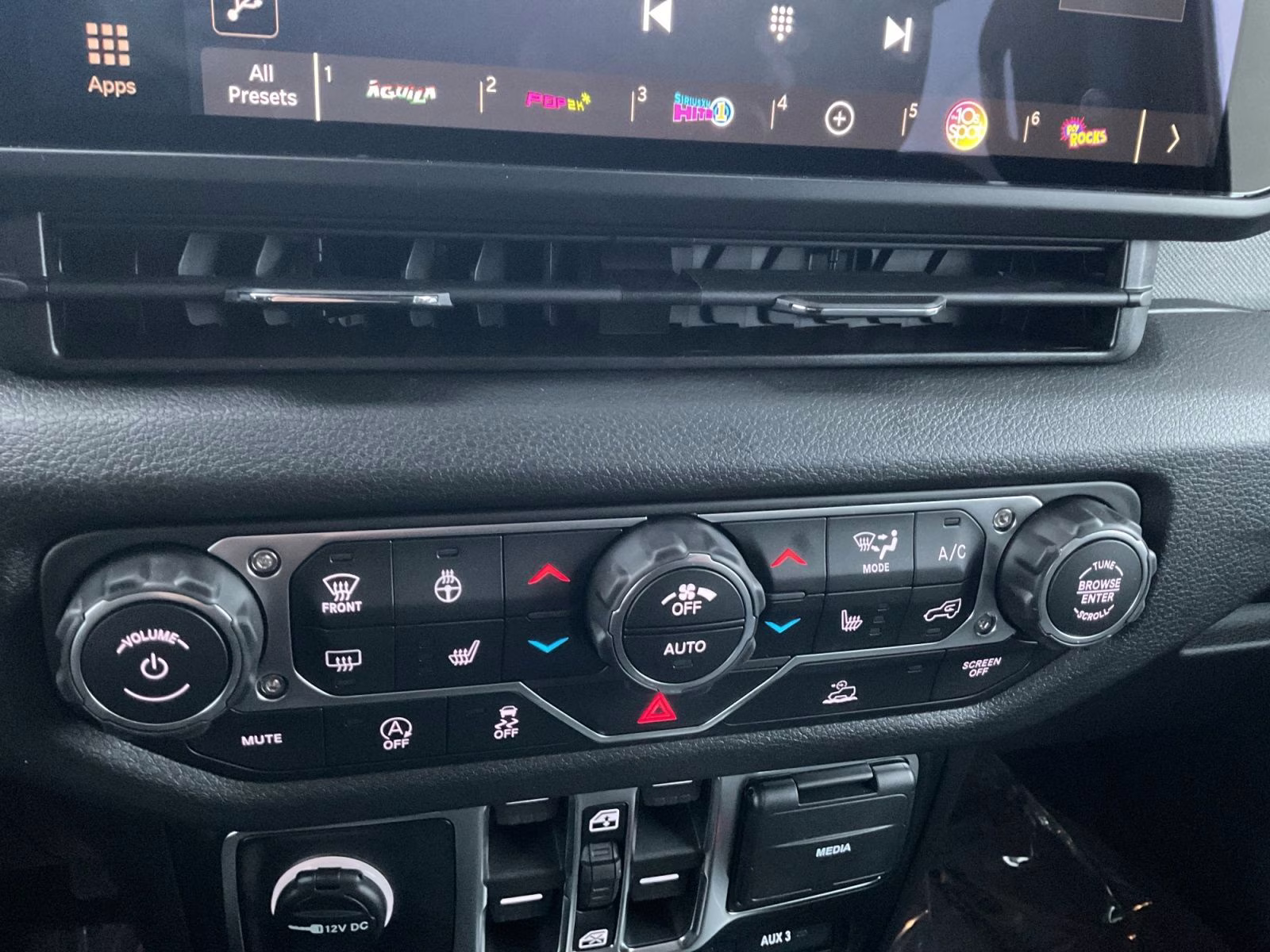 2026 41 Jeep Wrangler Willys 4X4 SUV