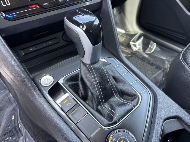 2024 Deep Black Volkswagen Tiguan 2.0T SE AWD SUV