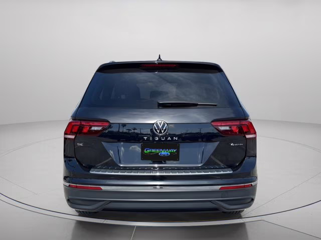 2024 Deep Black Volkswagen Tiguan 2.0T SE AWD SUV