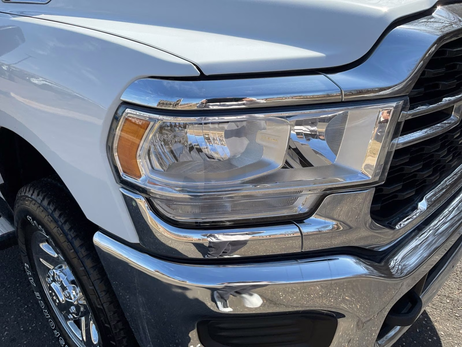 2024 Bright White Clearcoat Ram 2500 Tradesman 4X4 Truck