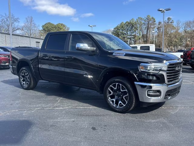 2026 Diamond Black Crystal Pearlcoat Ram 1500 Laramie RWD Truck