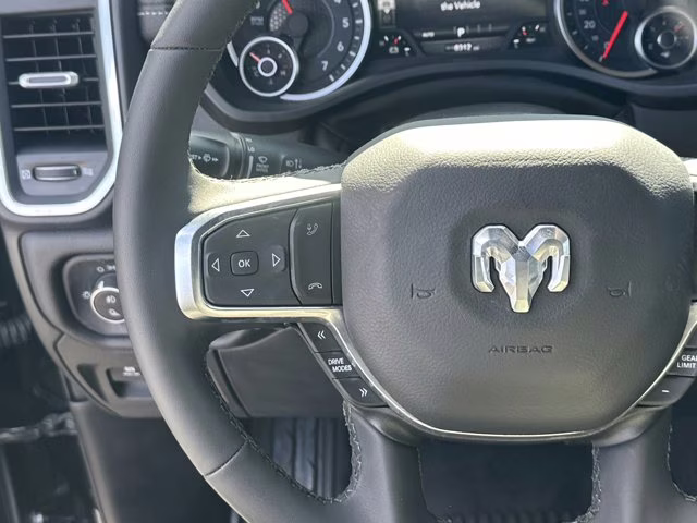 2026 Diamond Black Crystal Pearlcoat Ram 1500 Laramie RWD Truck