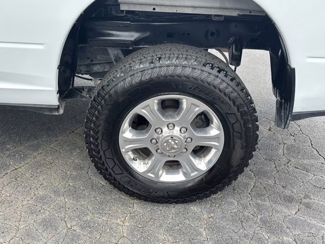 2023 Bright White Clearcoat Ram 2500 Big Horn 4X4 Truck