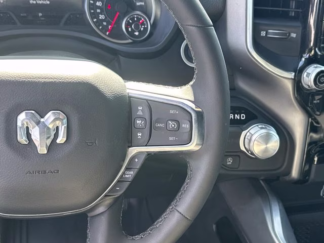 2026 Diamond Black Crystal Pearlcoat Ram 1500 Laramie RWD Truck