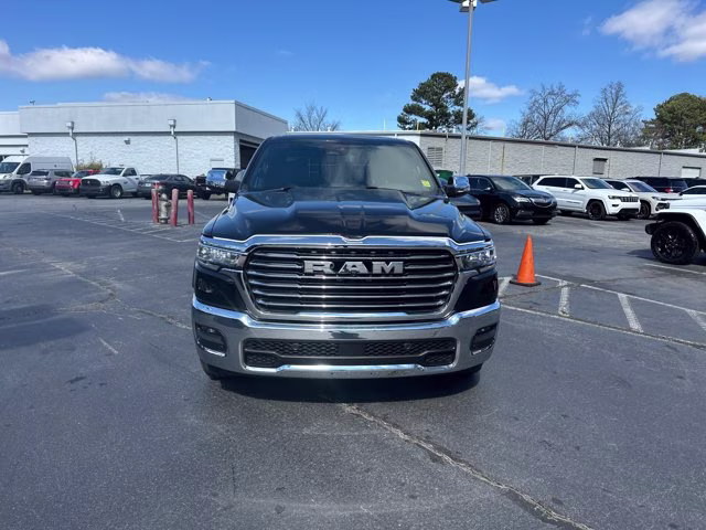2026 Diamond Black Crystal Pearlcoat Ram 1500 Laramie RWD Truck
