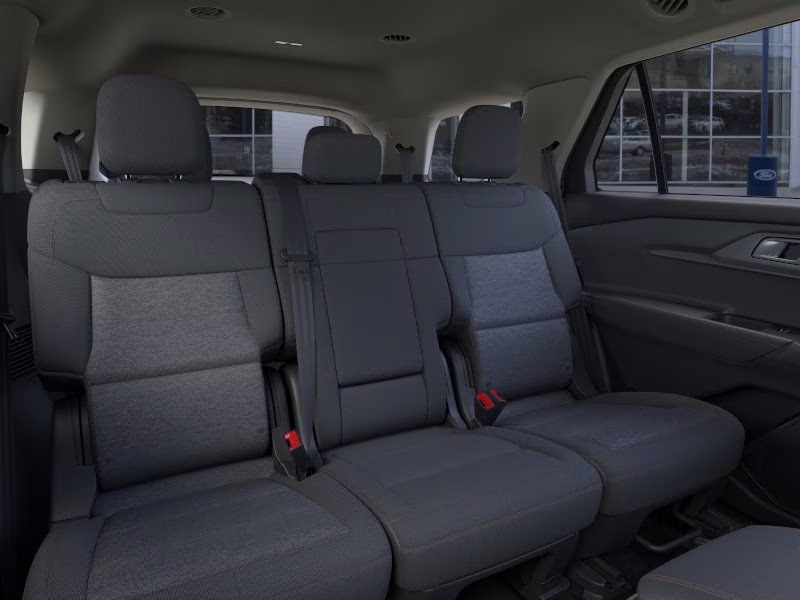 2026 White Metallic Ford Explorer Active 4X4 SUV