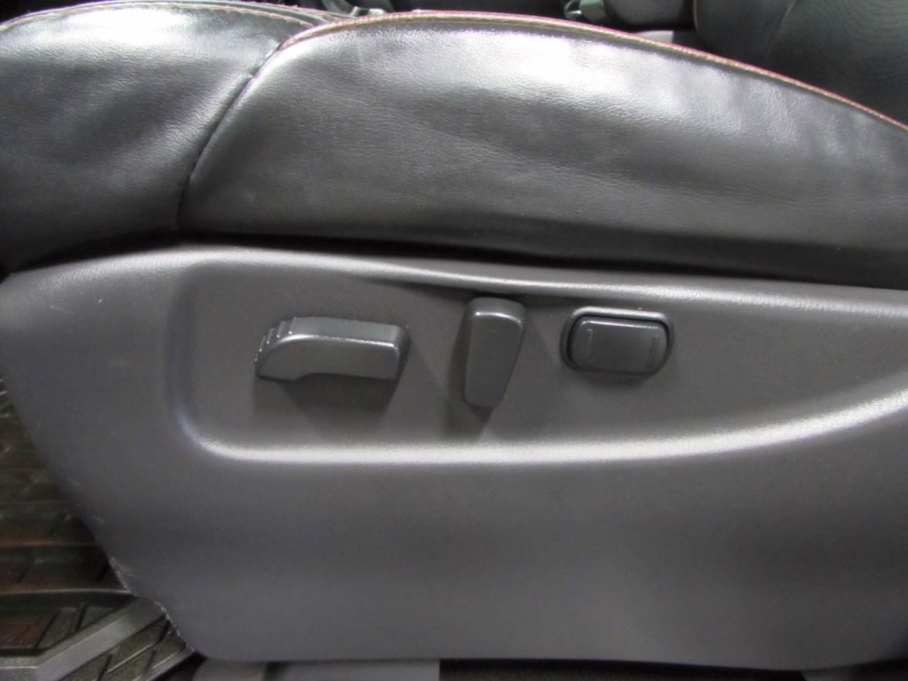 2019 Gun Metallic Nissan Armada SL 4X4 SUV