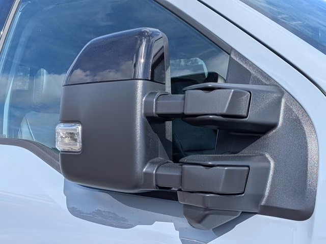 2026 Gray Metallic Ford Super Duty F-250 SRW LARIAT 4X4 Truck