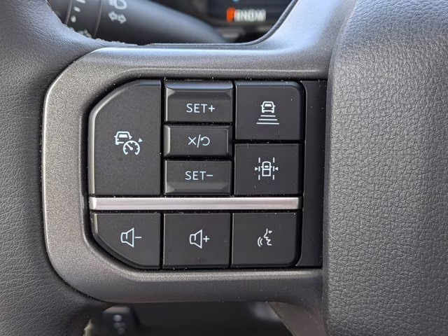 2026 Avalanche Ford Super Duty F-250 SRW LARIAT 4X4 Truck