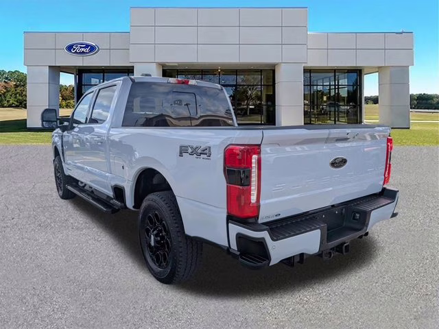 2026 Avalanche Ford Super Duty F-250 SRW LARIAT 4X4 Truck