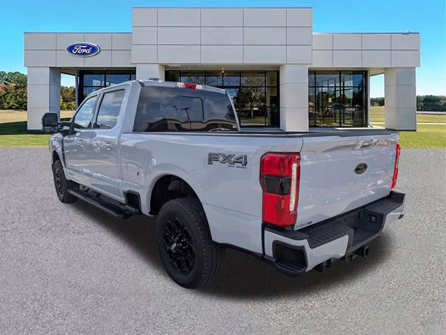 2026 Avalanche Ford Super Duty F-250 SRW LARIAT 4X4 Truck