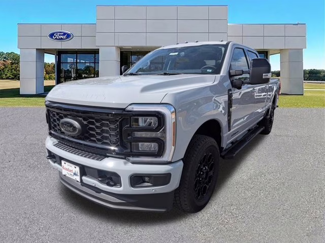 2026 Avalanche Ford Super Duty F-250 SRW LARIAT 4X4 Truck