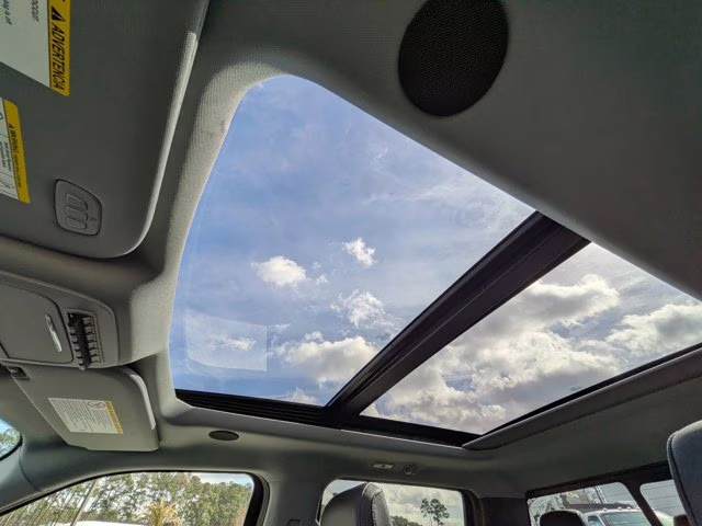 2026 Black Metallic Ford Super Duty F-250 SRW LARIAT 4X4 Truck