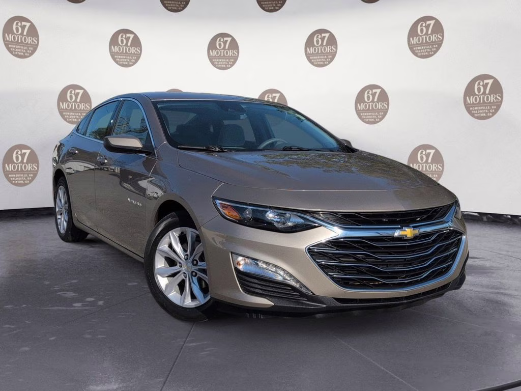 2023 Mineral Gray Metallic Chevrolet Malibu LT FWD Sedan
