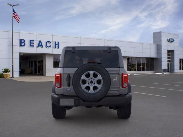 2026 Gray Metallic Ford Bronco Big Bend 4X4 SUV