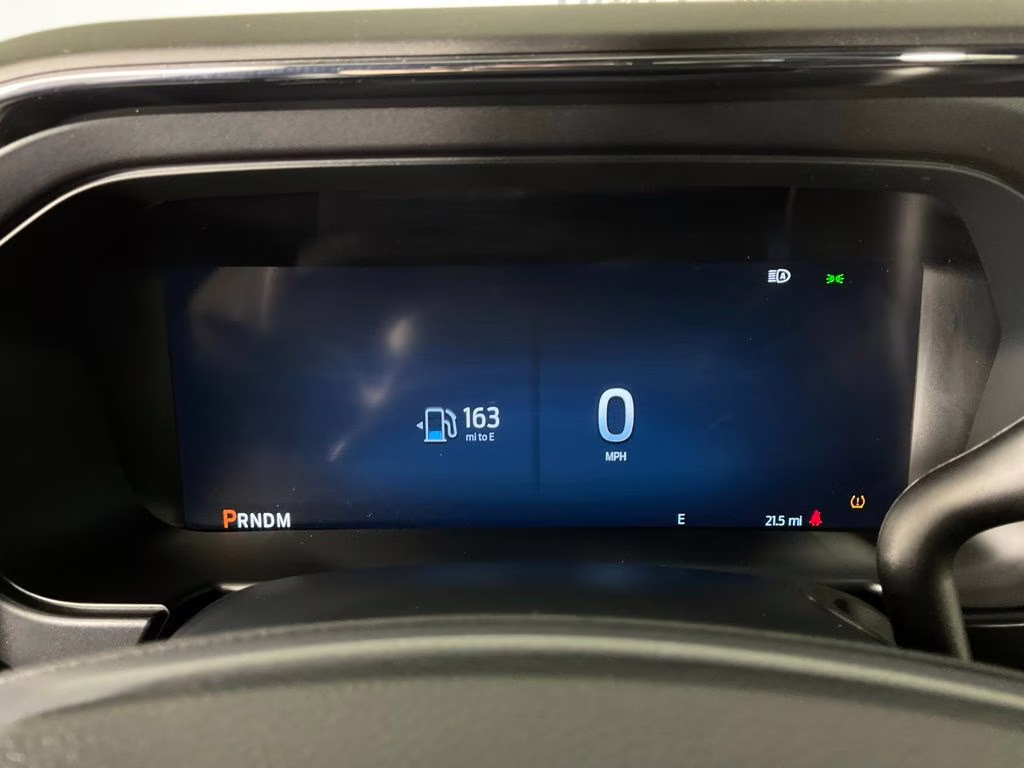 2026 White Metallic Ford Super Duty F-250 SRW Lariat 4X4 Truck