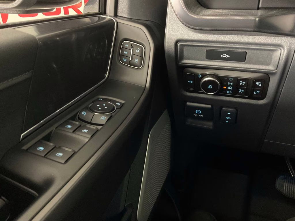 2026 Blue Metallic Ford F-150 Lariat 4X4 Truck