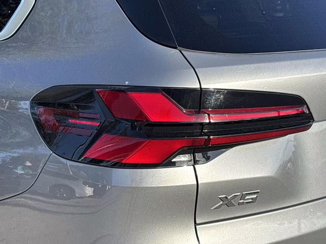 2026 Gray BMW X5 xDrive40i AWD SUV