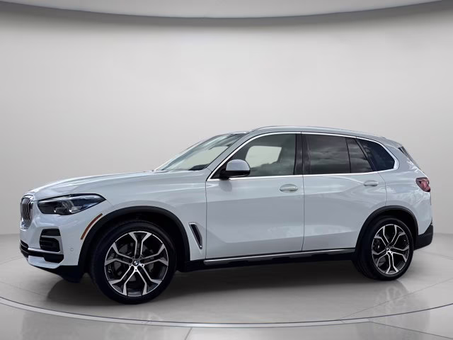 2022 Alpine White BMW X5 sDrive40i RWD SUV