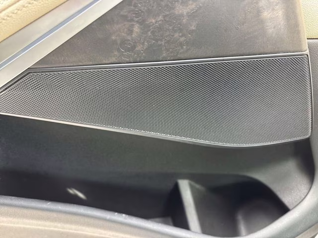 2022 Alpine White BMW X5 sDrive40i RWD SUV