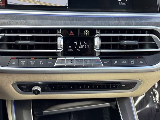 2022 Alpine White BMW X5 sDrive40i RWD SUV