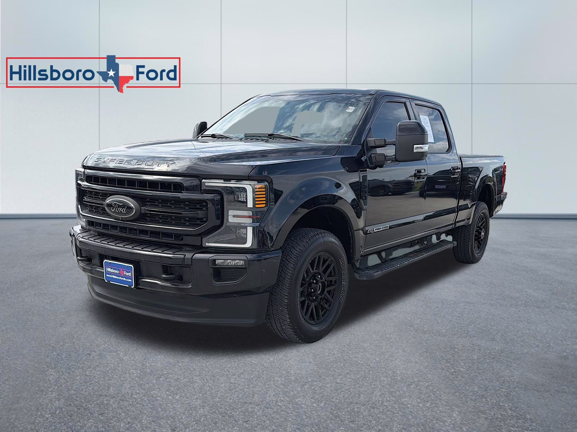 2020 Agate Black Metallic Ford Super Duty F-350 SRW Lariat 4X4 Truck
