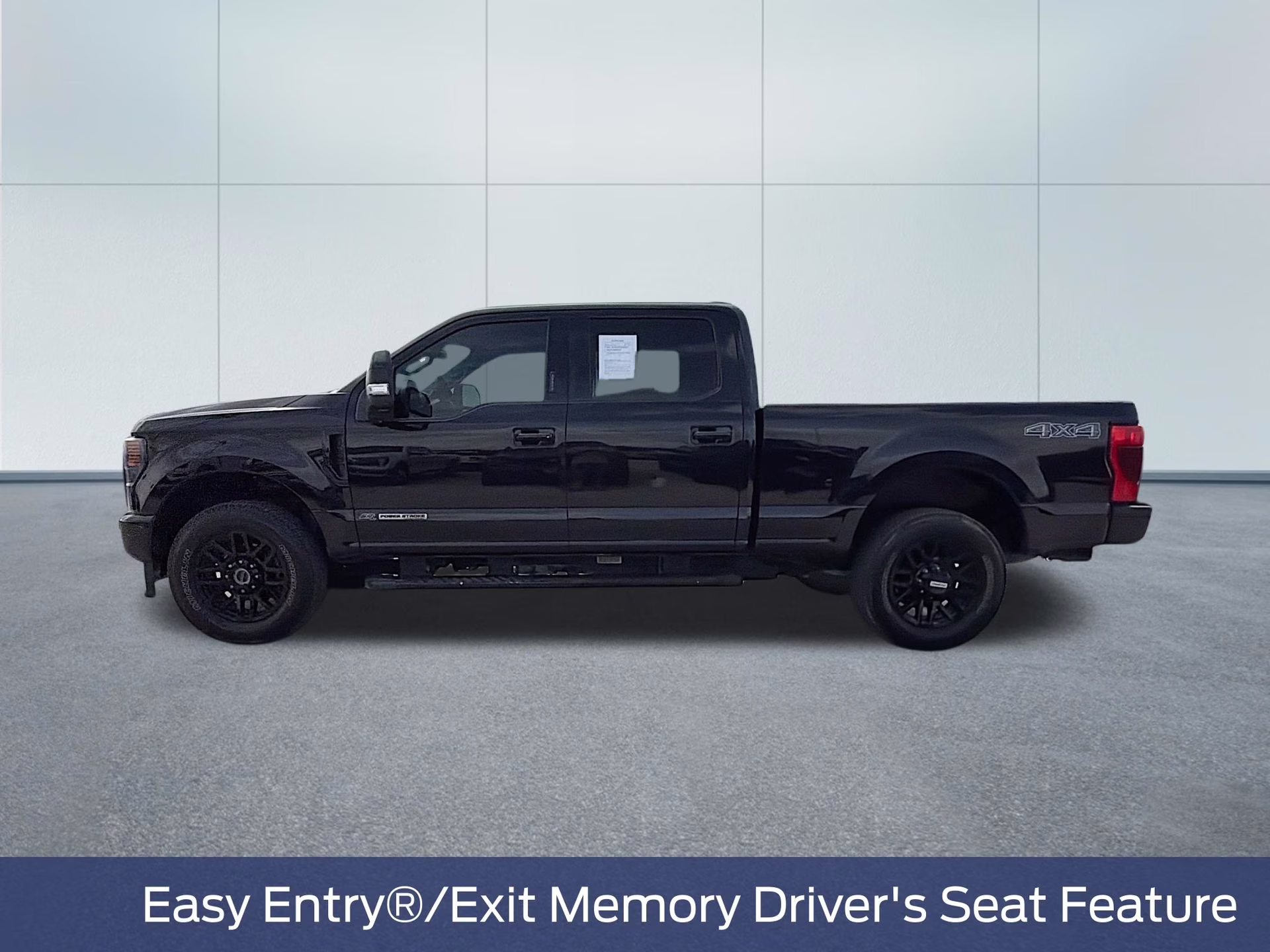 2020 Agate Black Metallic Ford Super Duty F-350 SRW Lariat 4X4 Truck