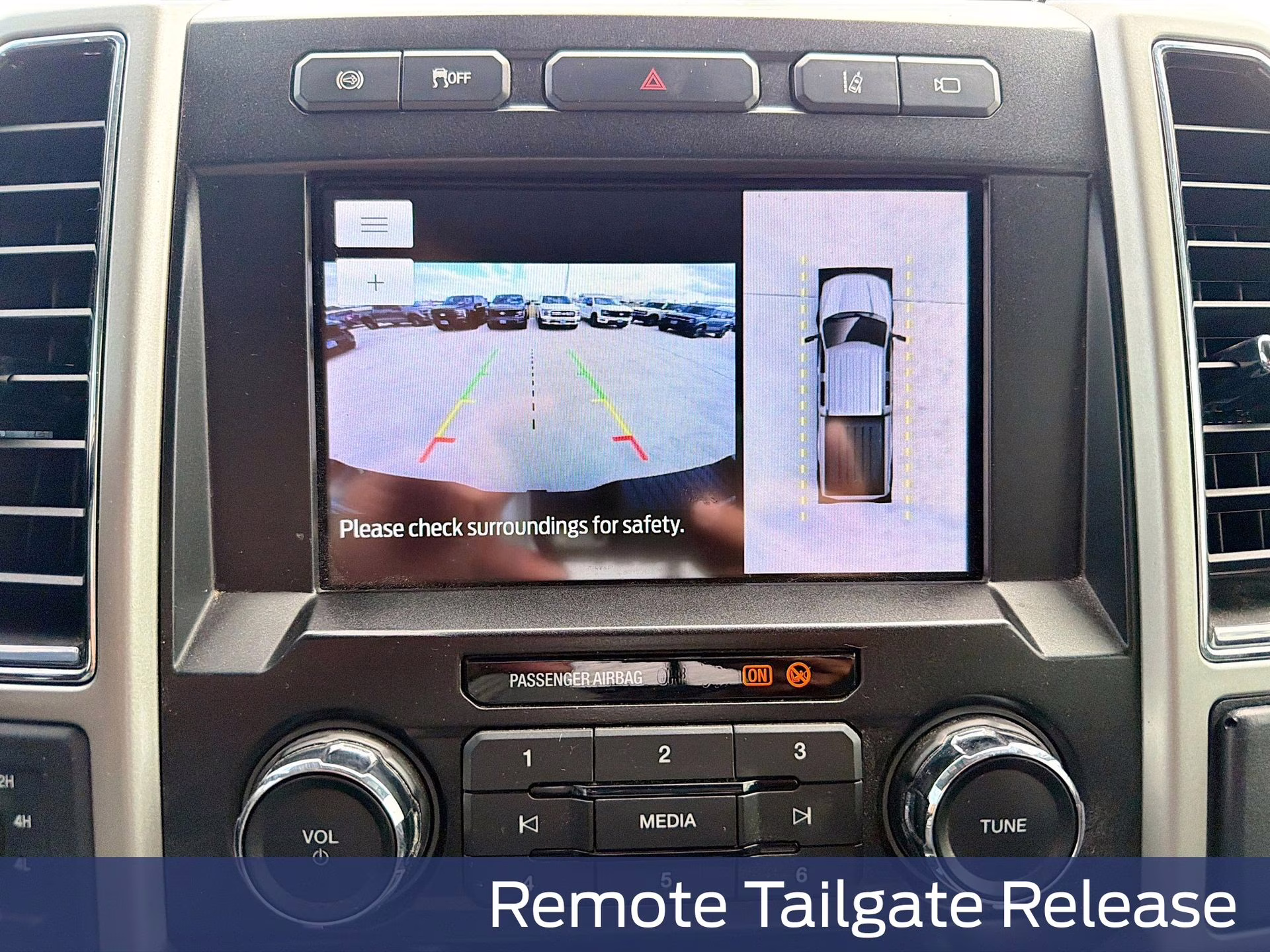 2020 Agate Black Metallic Ford Super Duty F-350 SRW Lariat 4X4 Truck