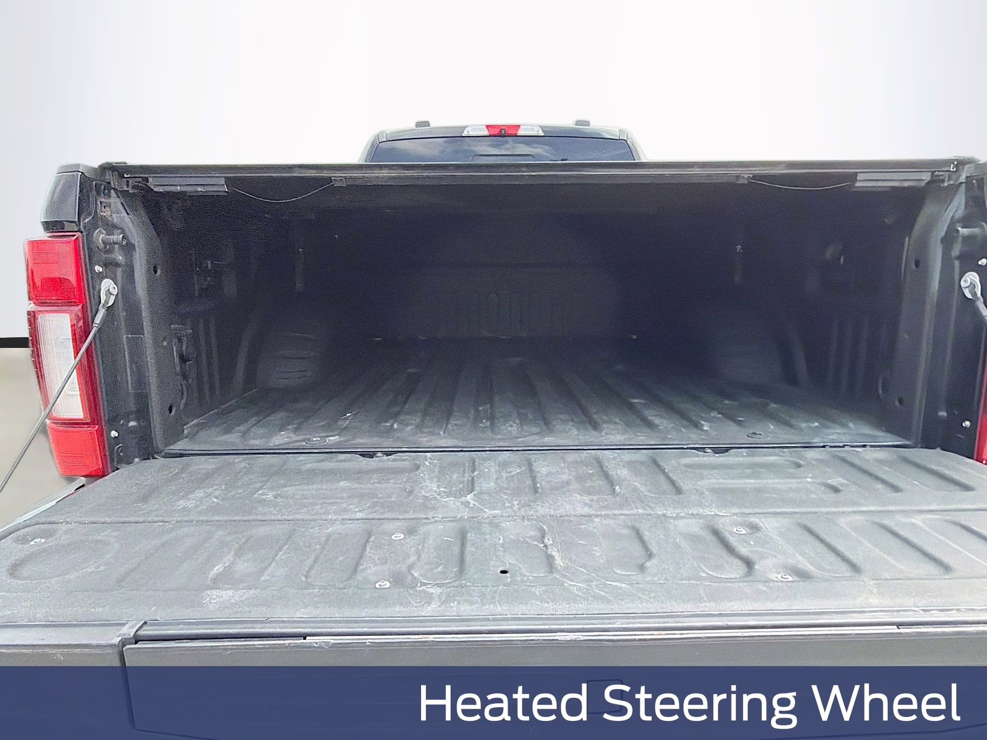 2020 Agate Black Metallic Ford Super Duty F-350 SRW Lariat 4X4 Truck