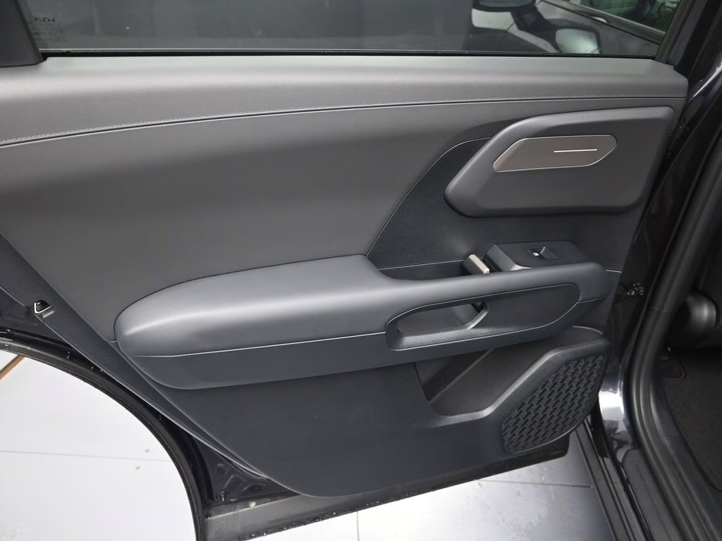 2027 Panthera Metal Kia Telluride LX FWD SUV