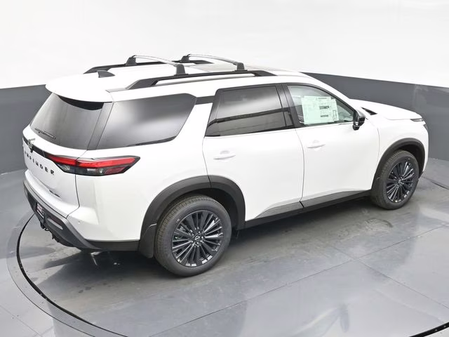 2026 Everest White Pearl Tricoat Nissan Pathfinder SL 4X4 SUV