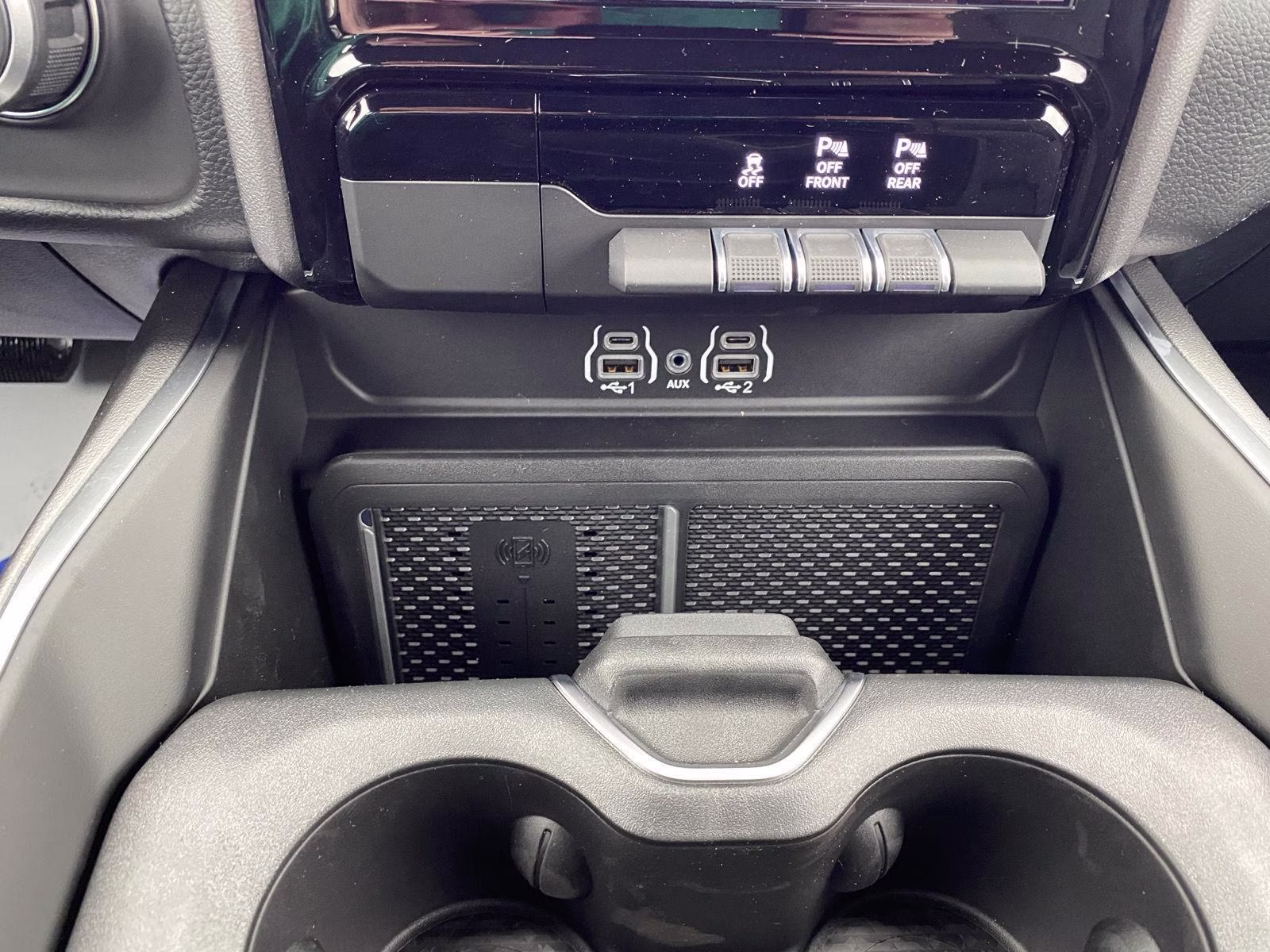 2026 Granite Crystal Metallic Clearcoat Ram 1500 Big Horn 4X4 Truck