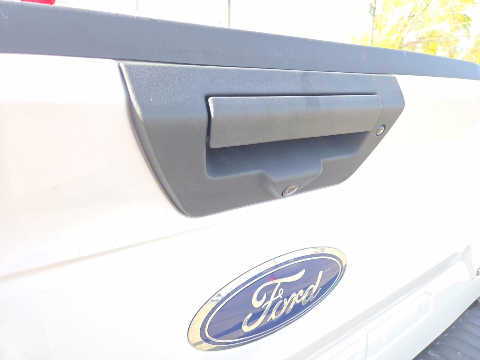 2019 Oxford White Ford F-150 XLT 4X4 Truck