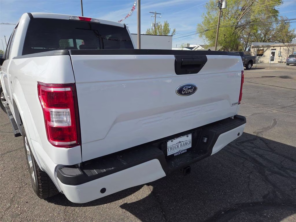 2019 White Ford F-150 XLT 4X4 Truck