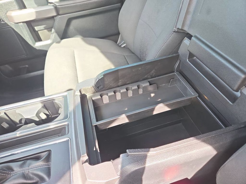 2019 White Ford F-150 XLT 4X4 Truck