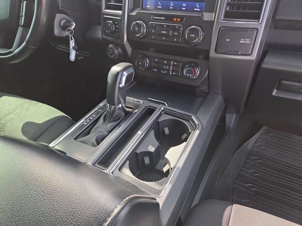 2019 White Ford F-150 XLT 4X4 Truck