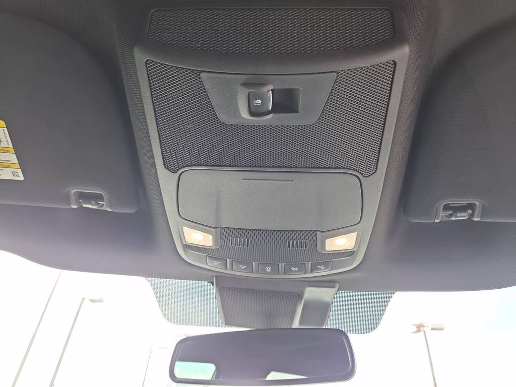 2019 White Ford F-150 XLT 4X4 Truck