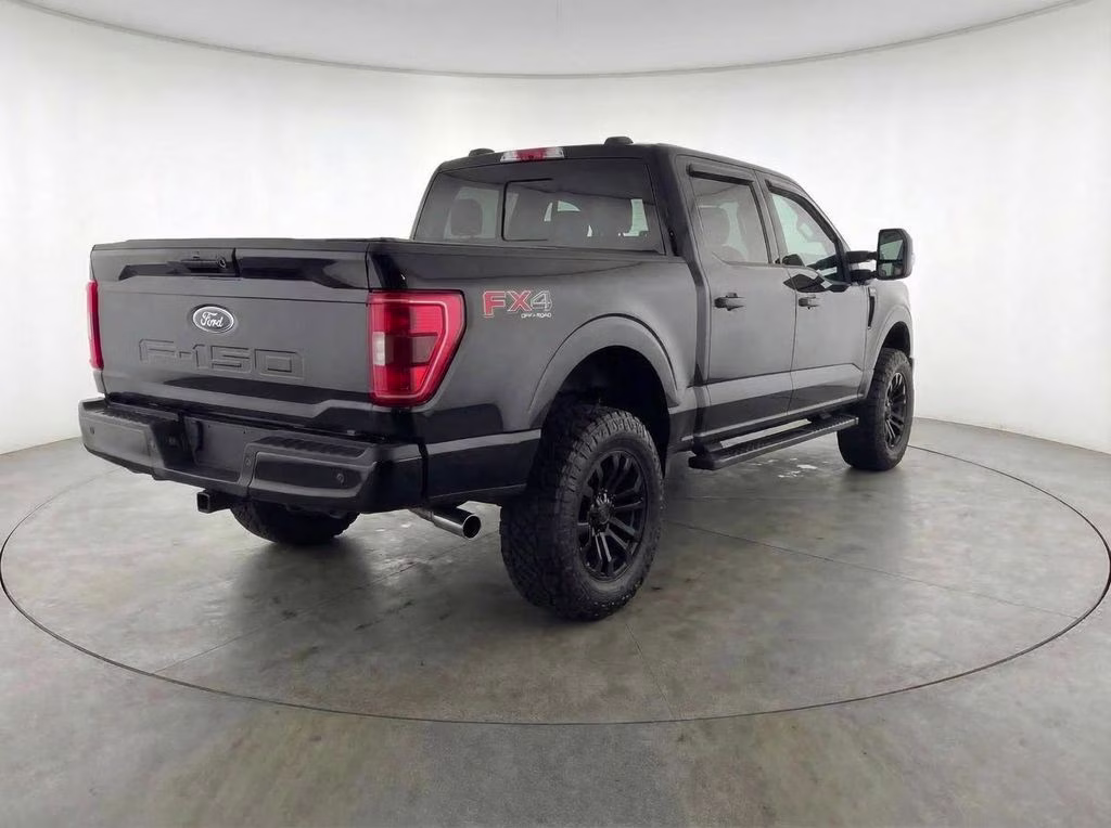 2022 Black Ford F-150 XLT 4X4 Truck