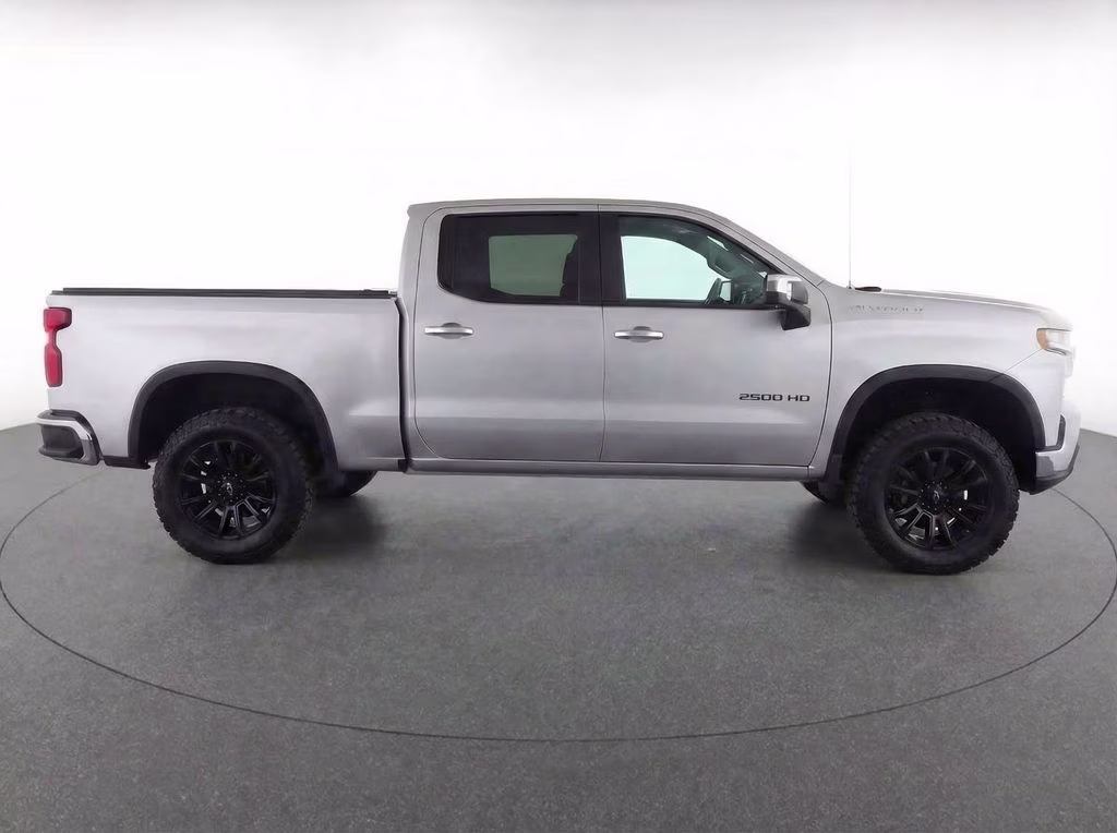 2020 Silver Ice Metallic Chevrolet Silverado 2500HD LT 4X4 Truck