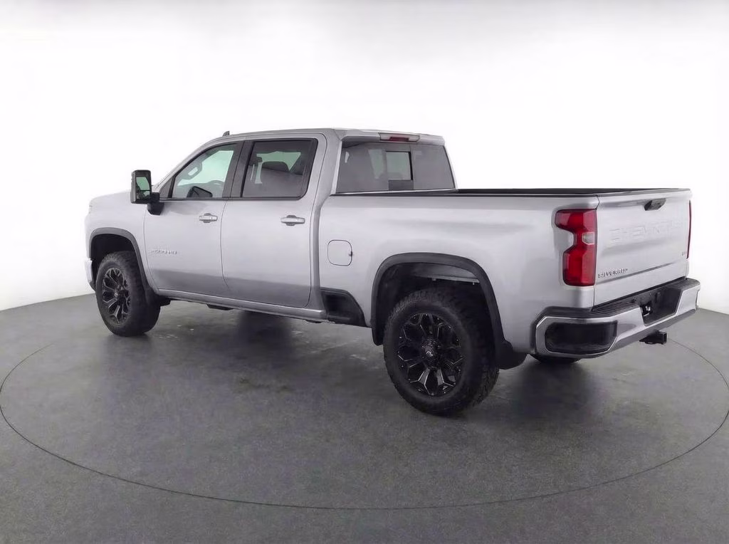 2020 Silver Ice Metallic Chevrolet Silverado 2500HD LT 4X4 Truck