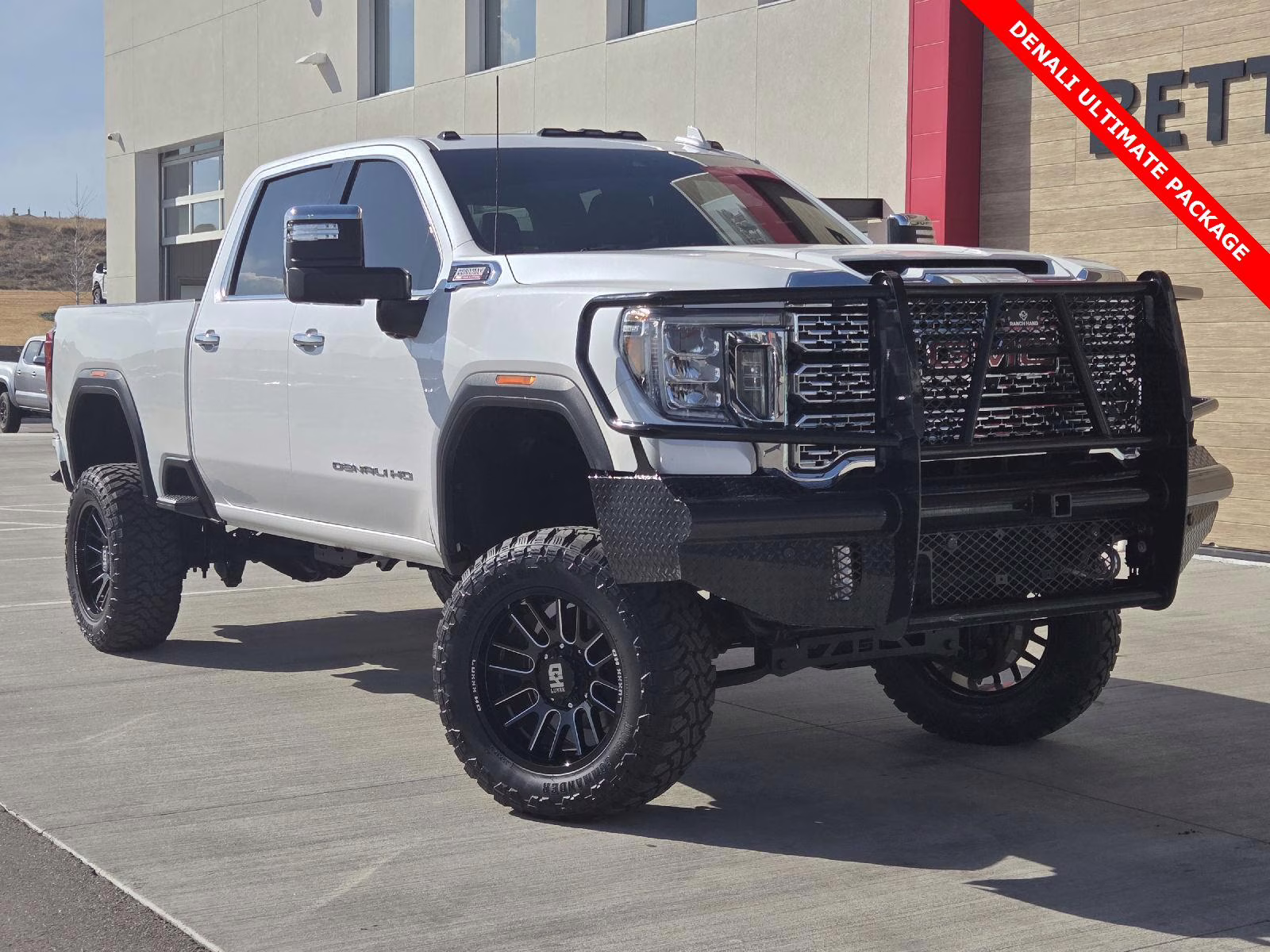 2020 White Frost Tricoat GMC Sierra 2500HD Denali 4X4 Truck